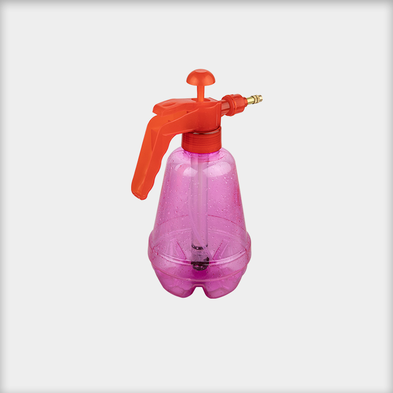 Garden sprayer kettle