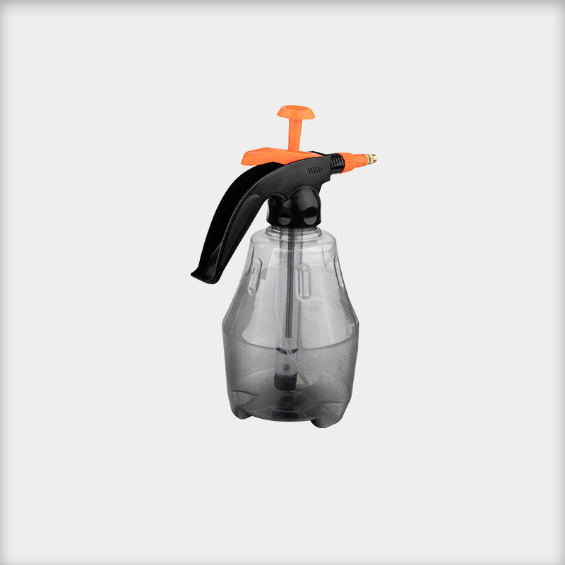 Garden sprayer kettle
